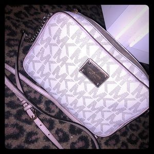 1H SALE⚡️ Michael kors crossbody jet set purse